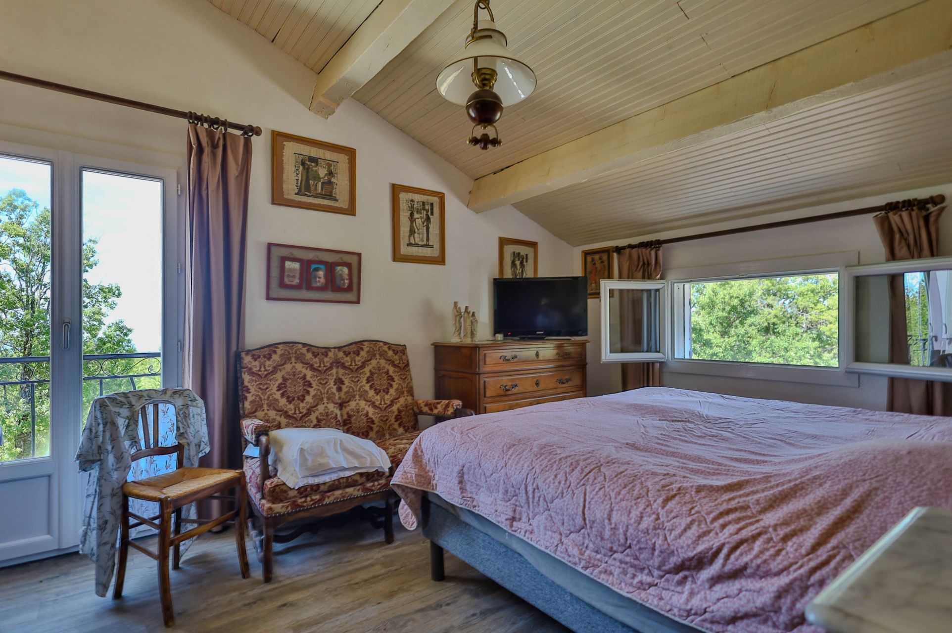 maison de luxe 8 Pièces en vente sur MONIEUX (84390)
