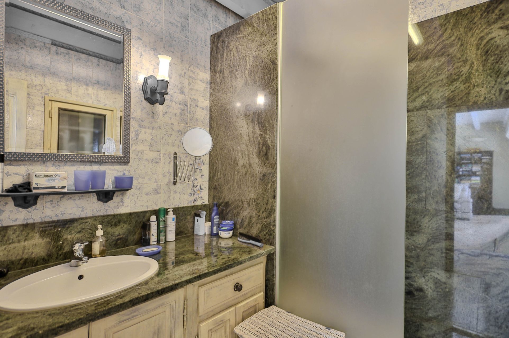 maison de luxe 8 Pièces en vente sur MONIEUX (84390)