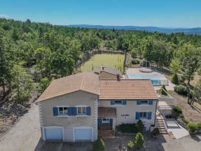 Vente Maison de luxe Monieux 8&nbsp;Pièces 230&nbsp;m²