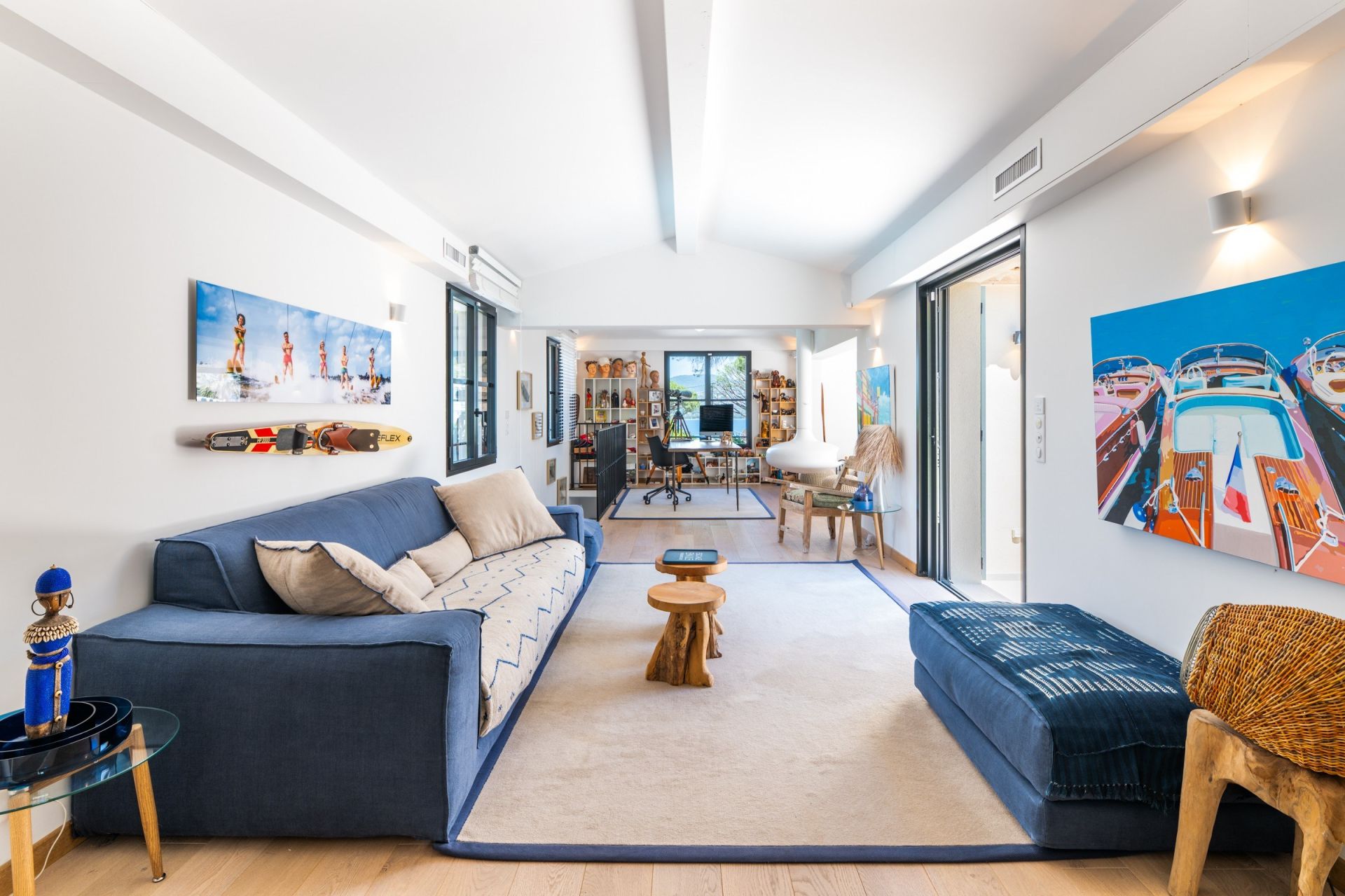 contemporary house 9 Rooms for sale on GASSIN (83580)