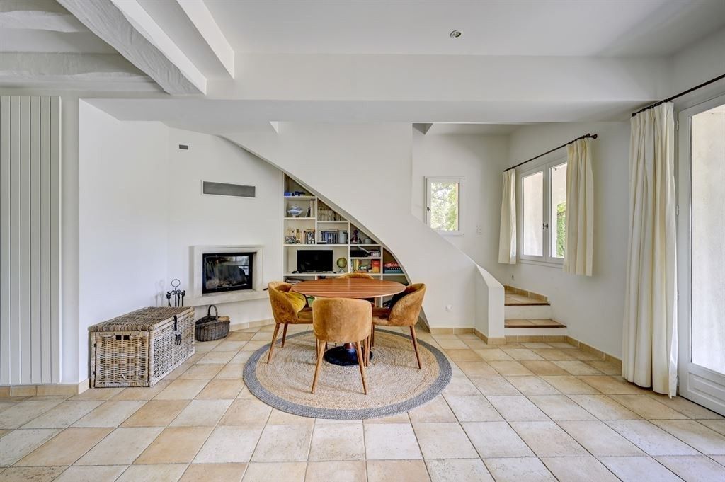 maison de luxe 7 Pièces en vente sur ST MAXIMIN LA STE BAUME (83470)