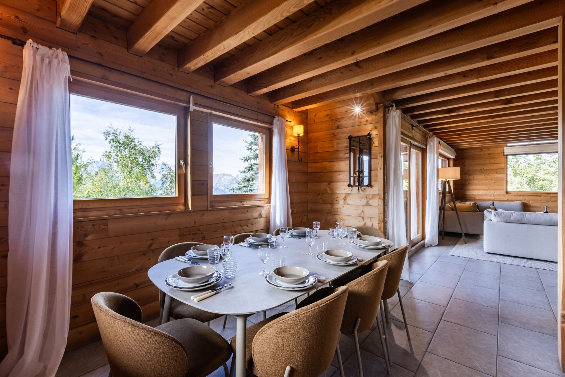 chalet de luxe 5 Pièces en location saisonnière sur L ALPE D HUEZ (38750)