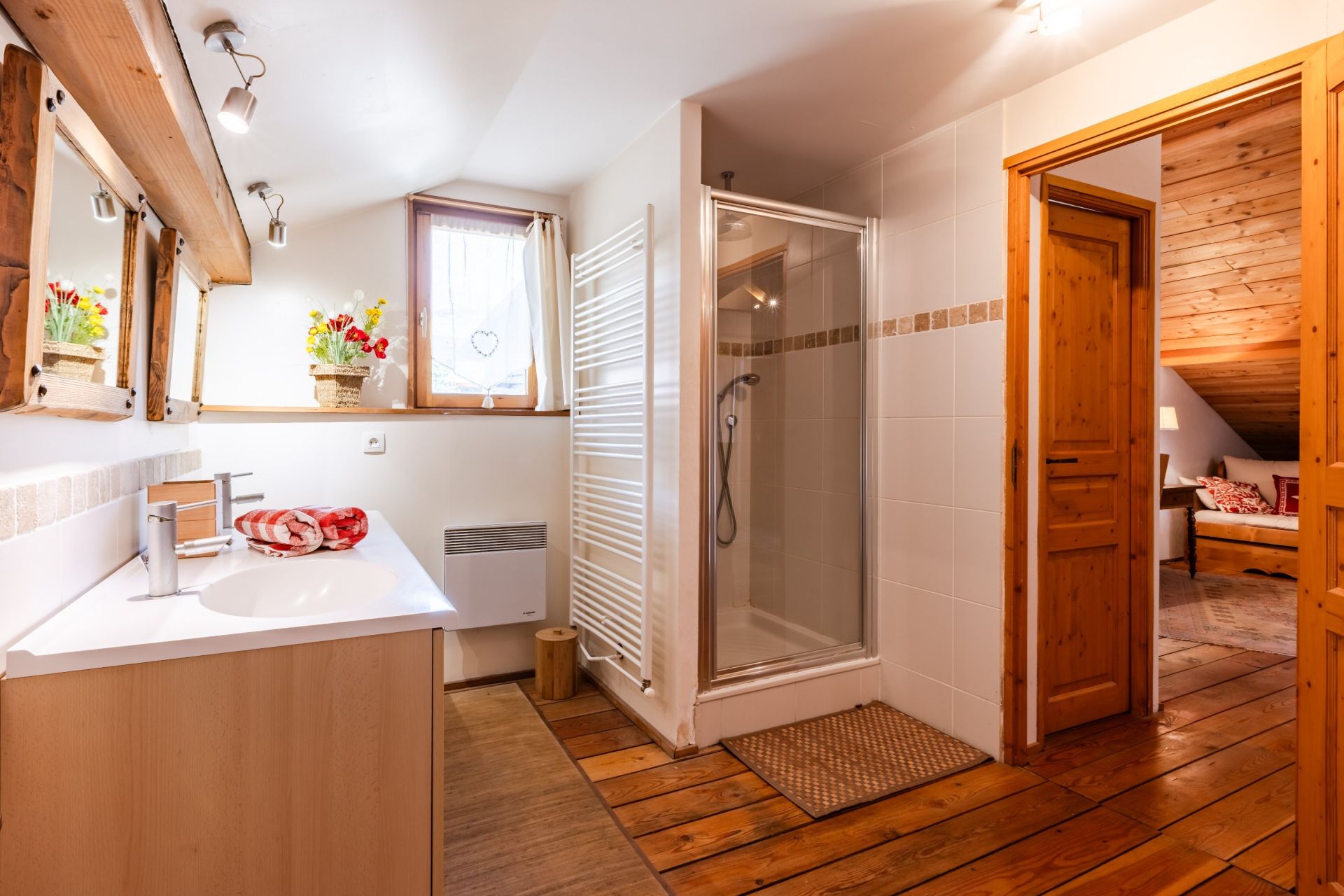 luxury chalet 5 Rooms for seasonal rent on L ALPE D HUEZ (38750)