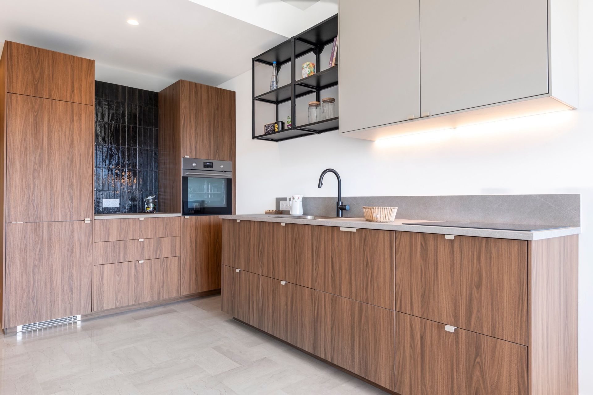 luxury apartment 3 Rooms for sale on NICE (06000)