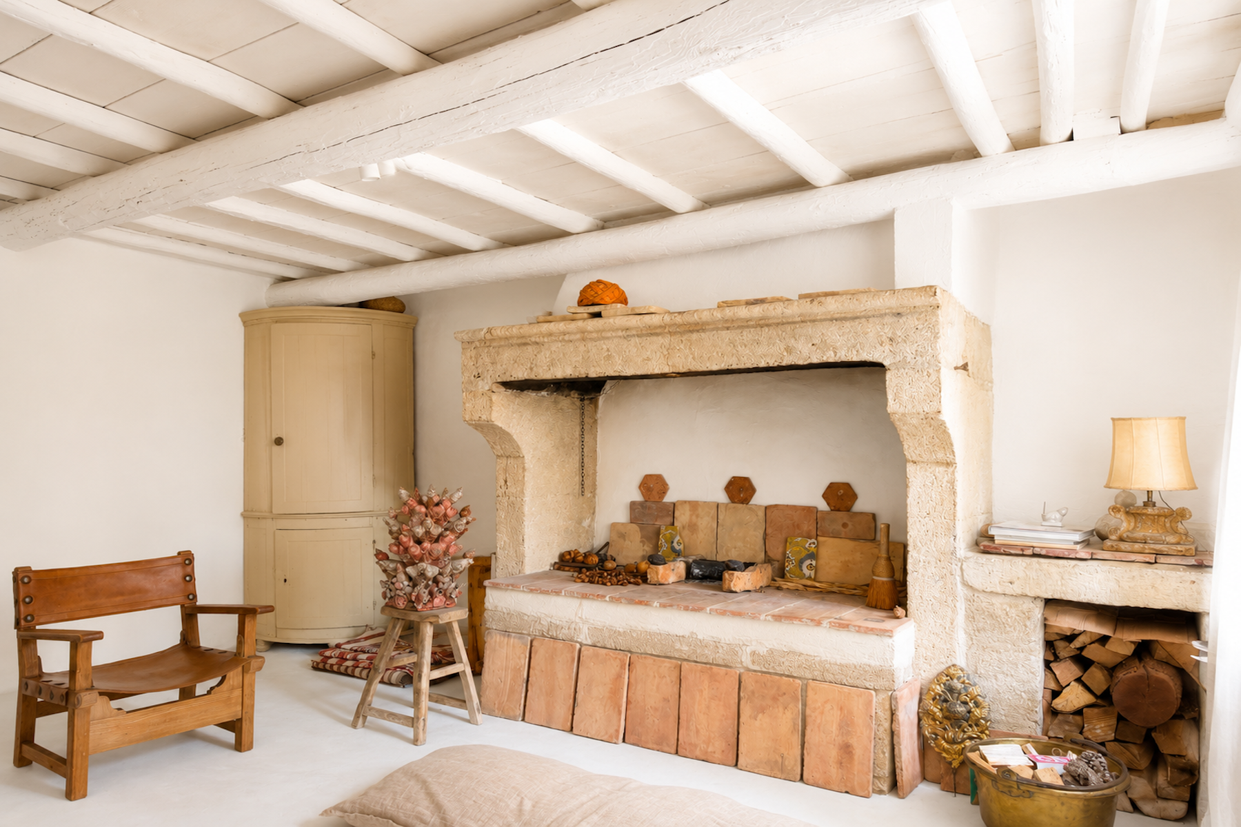 luxury house 5 Rooms for sale on UZES (30700)