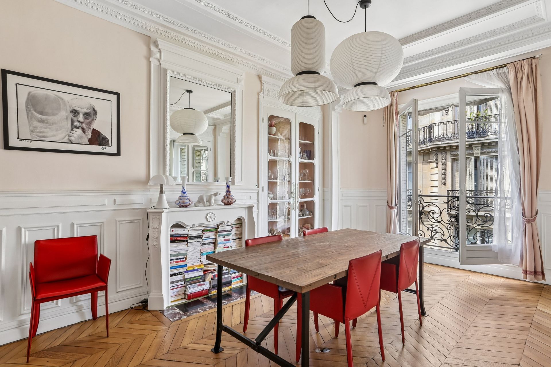 luxury apartment 6 Rooms for sale on PARIS (75009)