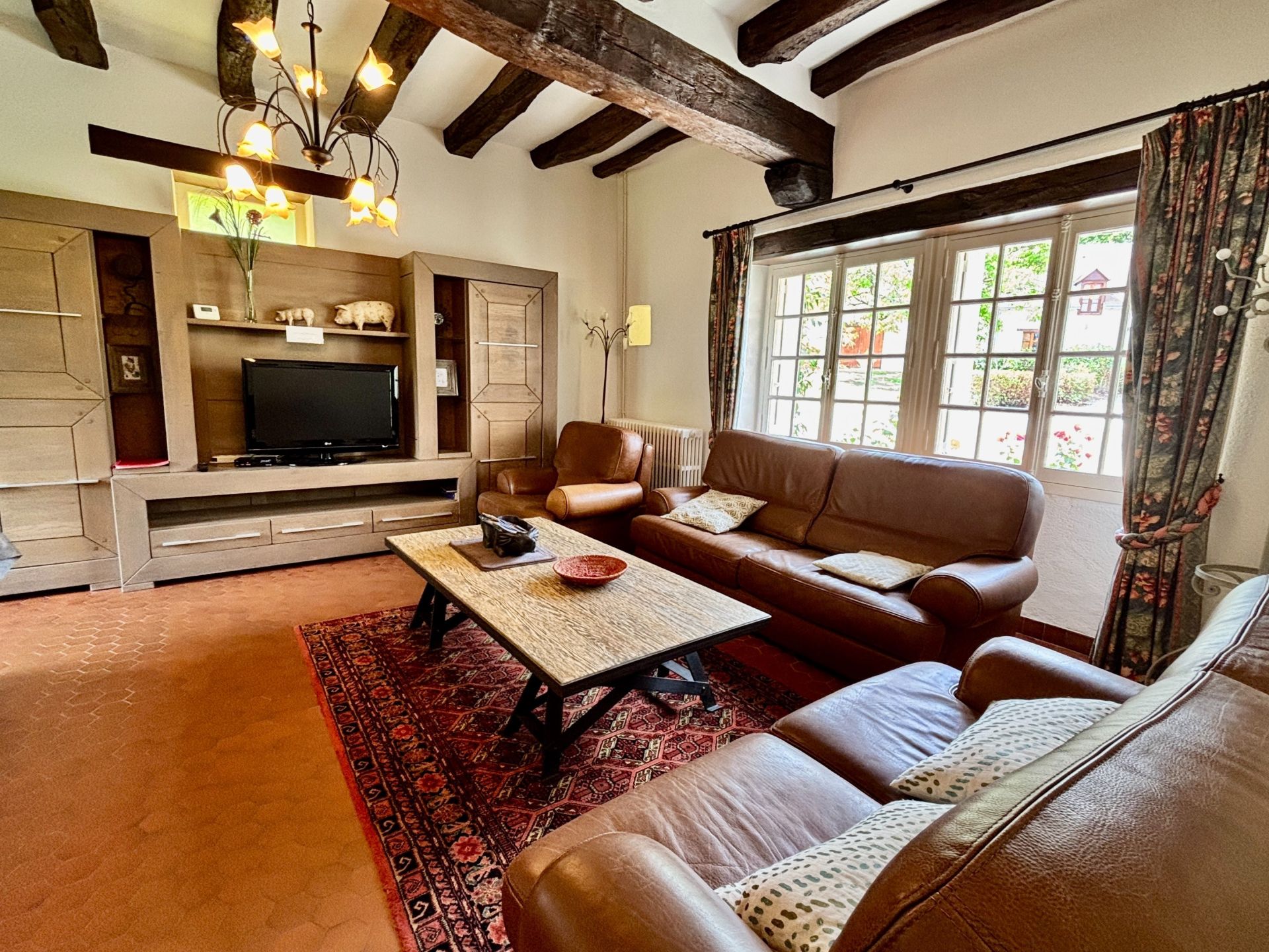 château 29 Pièces en vente sur BOURGUEIL (37140)