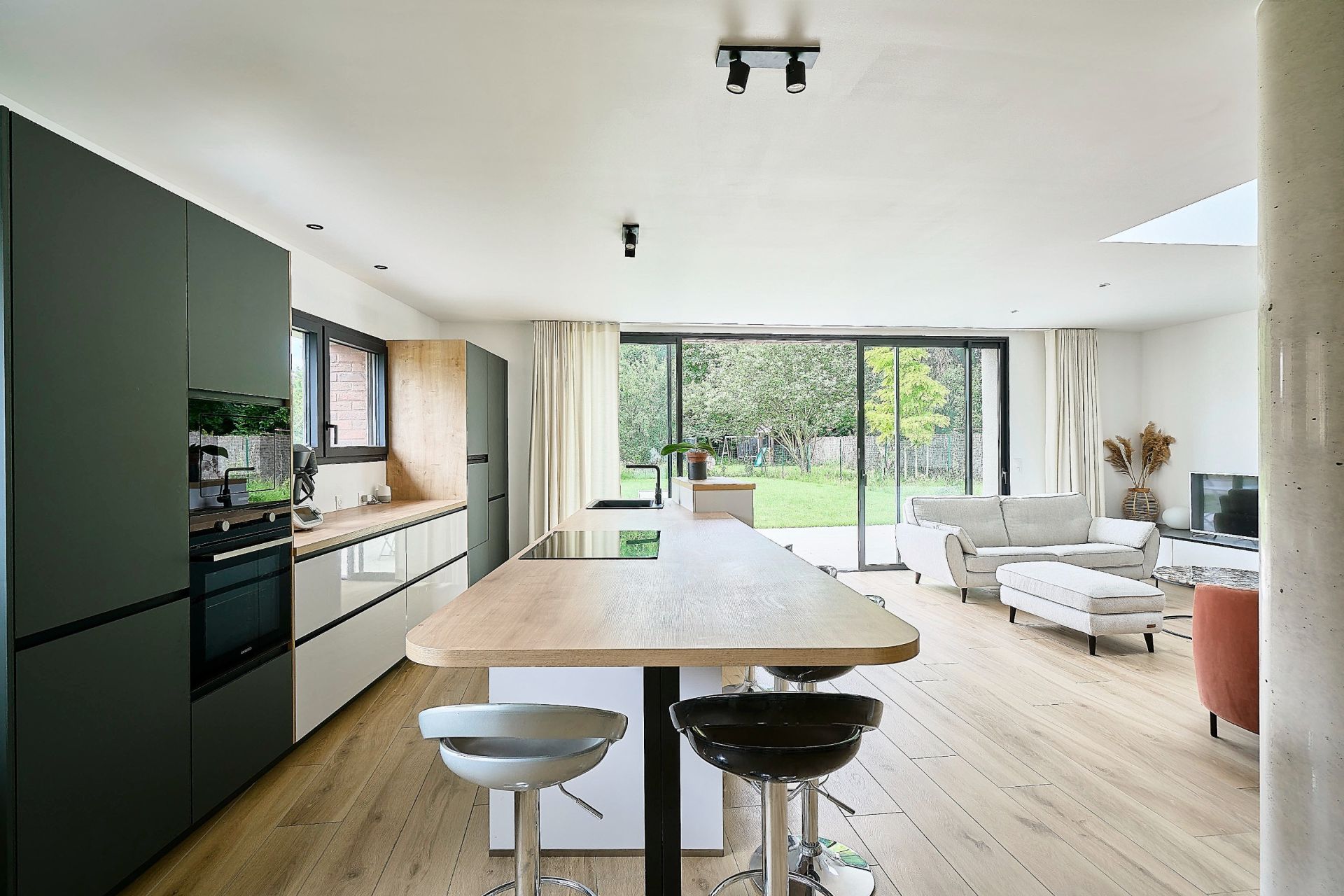 maison de luxe 8 Pièces en vente sur VILLENEUVE D ASCQ (59650)