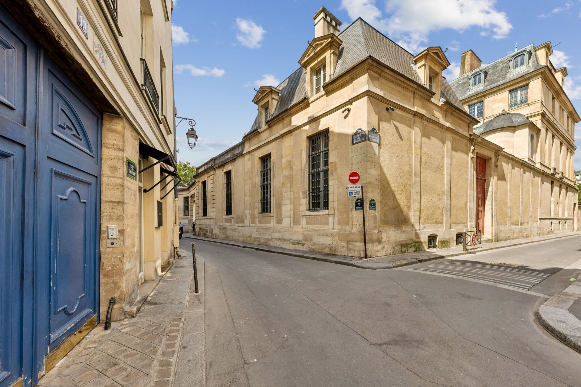 luxury apartment 3 Rooms for sale on PARIS (75003)