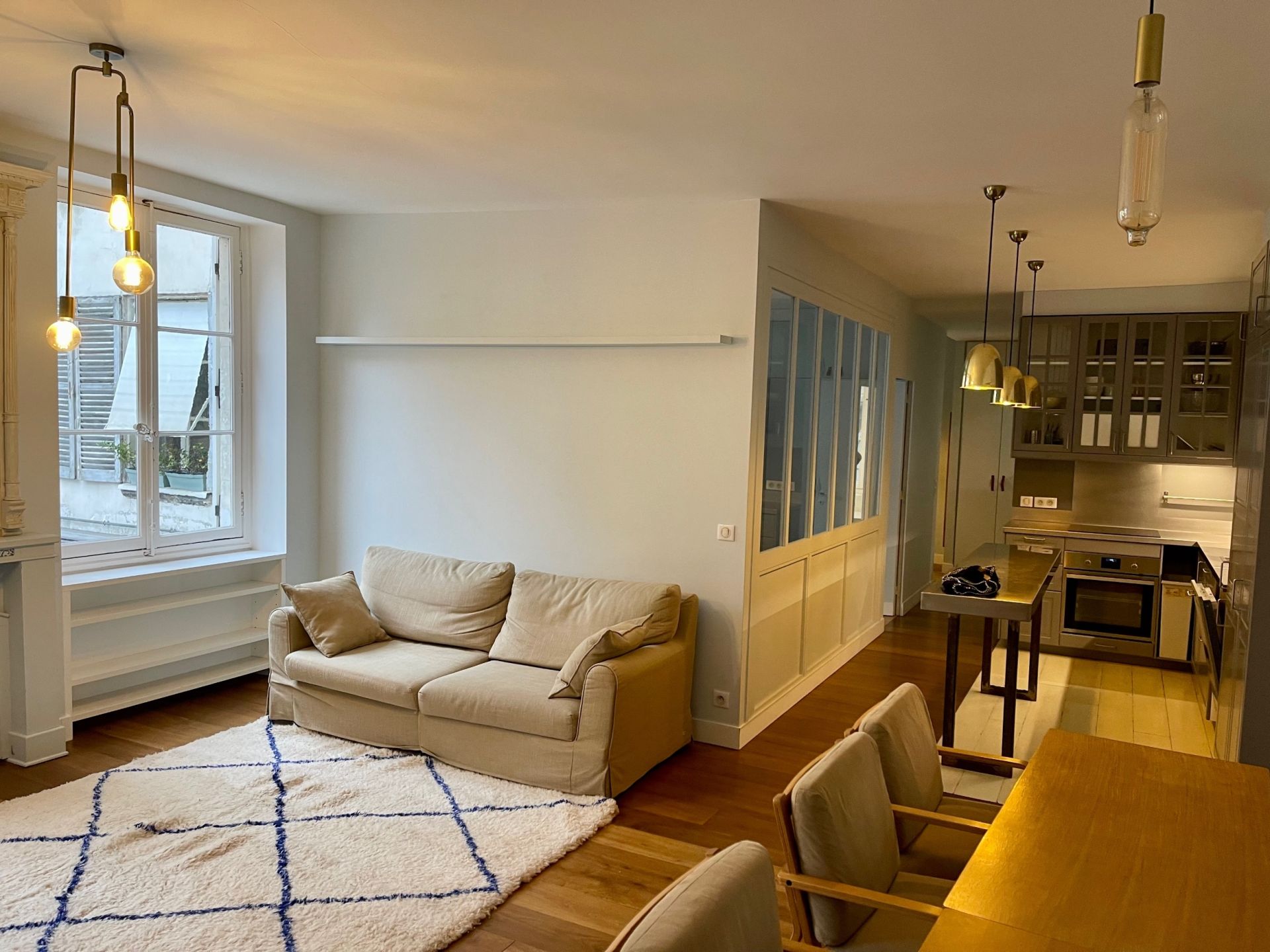 luxury apartment 4 Rooms for rent on PARIS (75006)