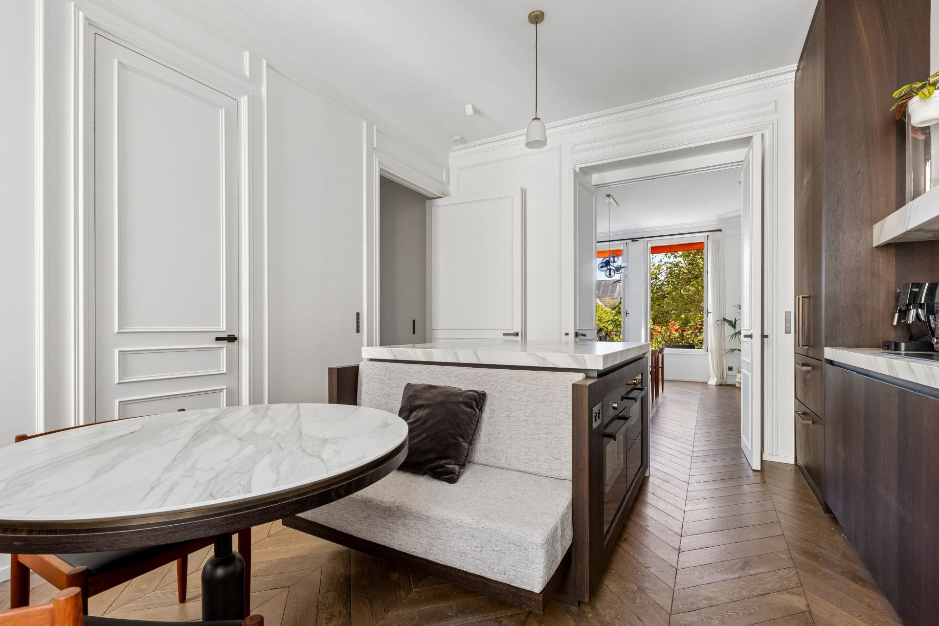 luxury apartment 4 Rooms for sale on PARIS (75007)