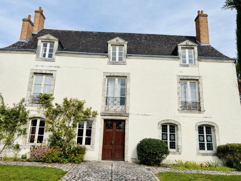 maison de luxe 11 Pièces en vente sur CHAINGY (45380)