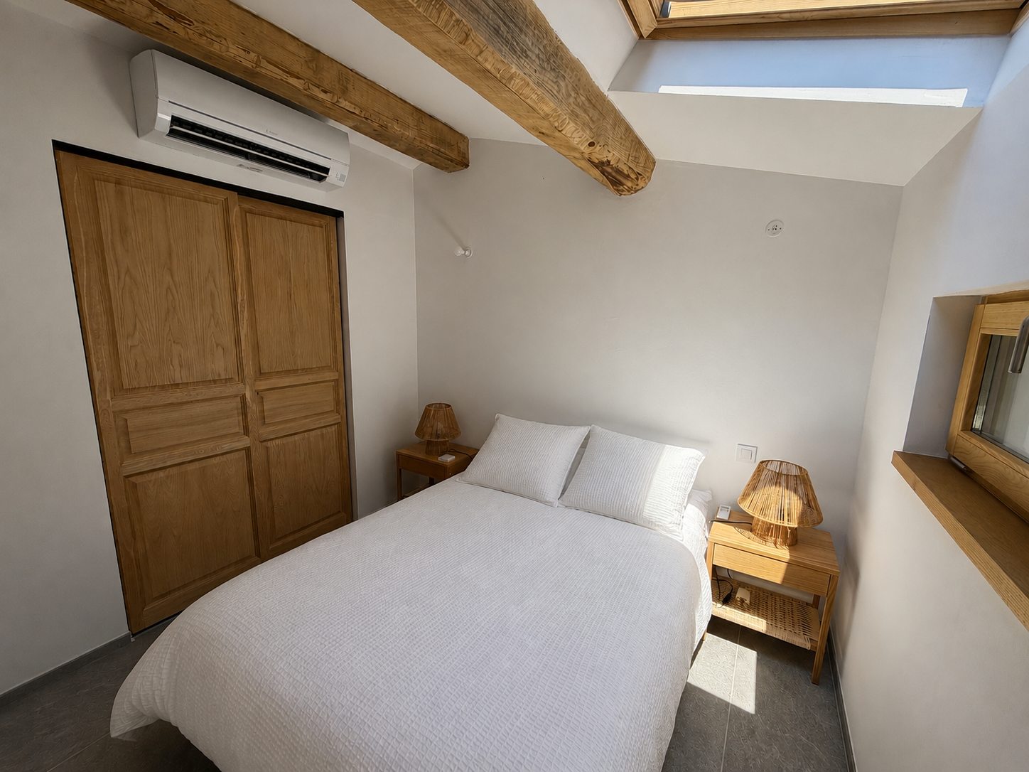 maison de luxe 6 Pièces en location saisonnière sur PORTO VECCHIO (20137)