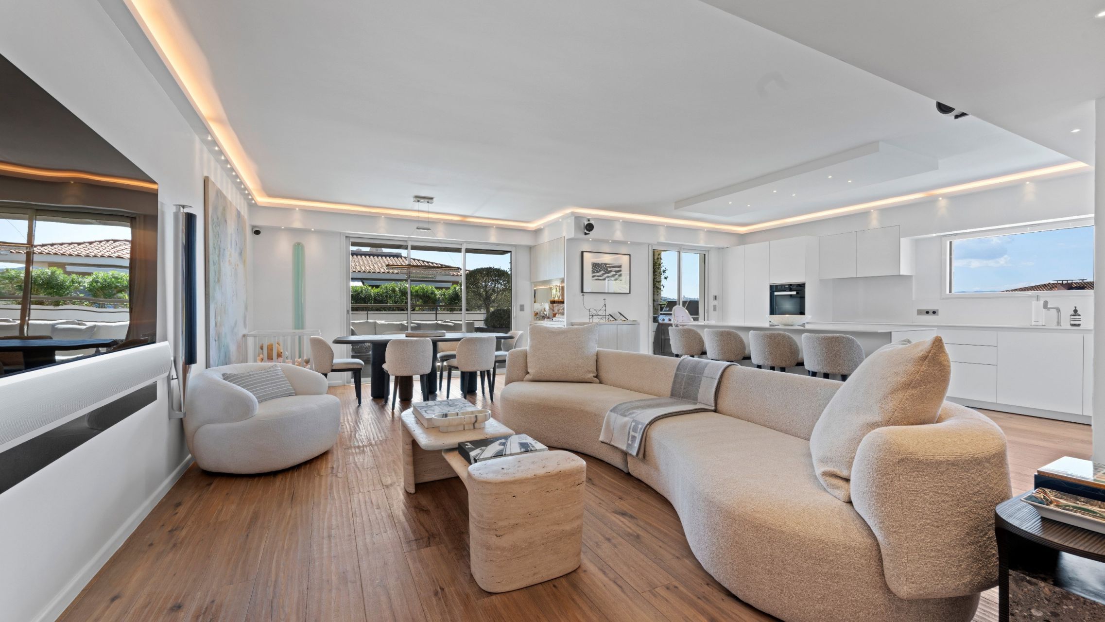 penthouse 4 Rooms for sale on ST TROPEZ (83990)