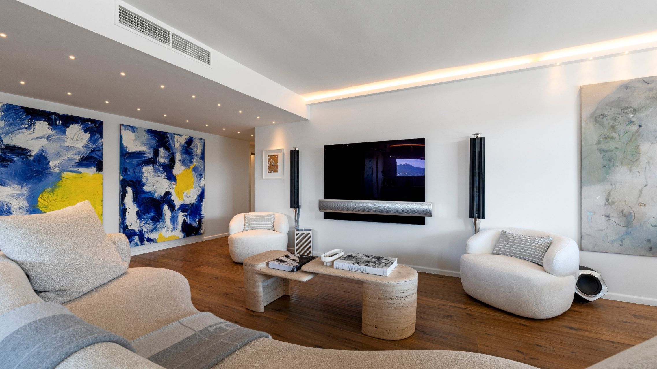 penthouse 4 Rooms for sale on ST TROPEZ (83990)