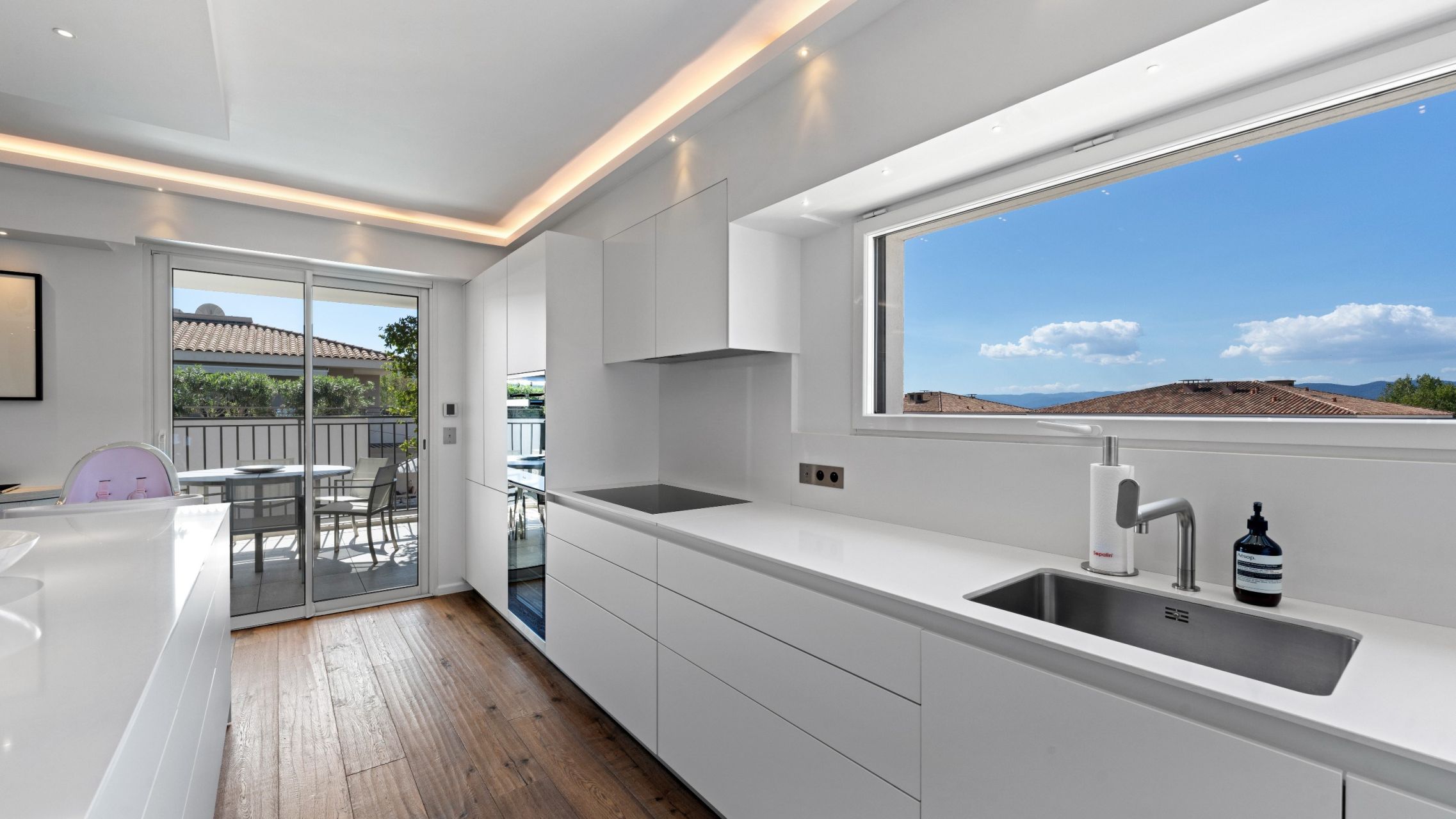 penthouse 4 Rooms for sale on ST TROPEZ (83990)