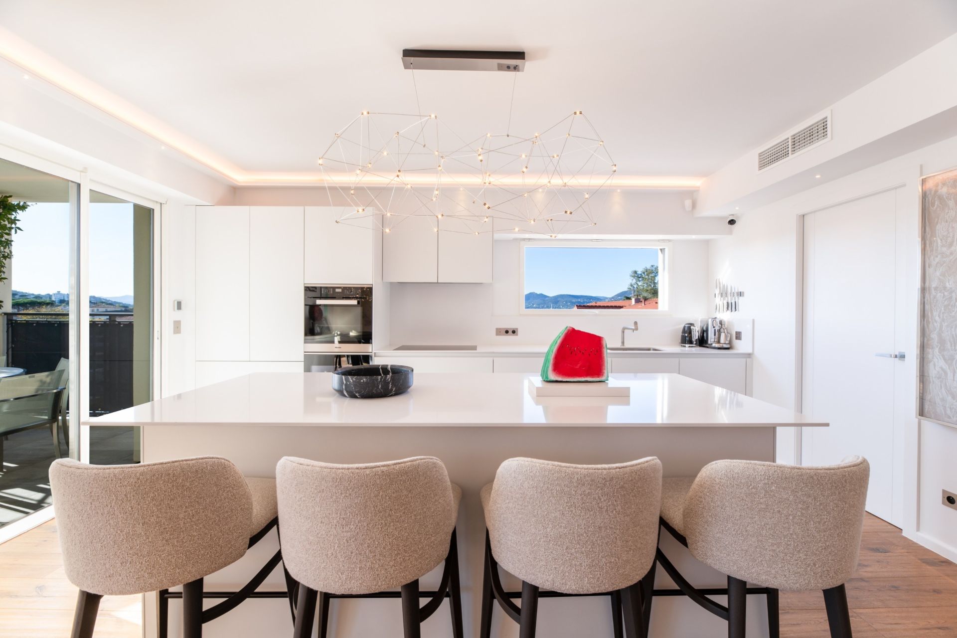 penthouse 4 Rooms for sale on ST TROPEZ (83990)