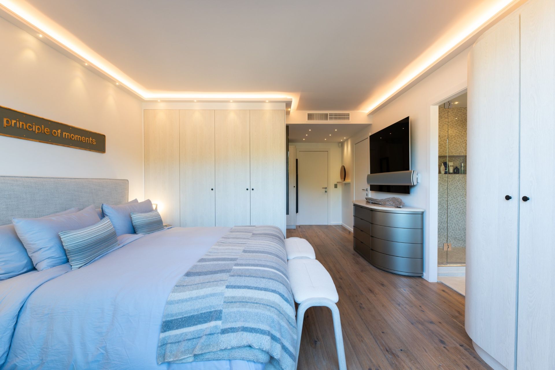 penthouse 4 Rooms for sale on ST TROPEZ (83990)