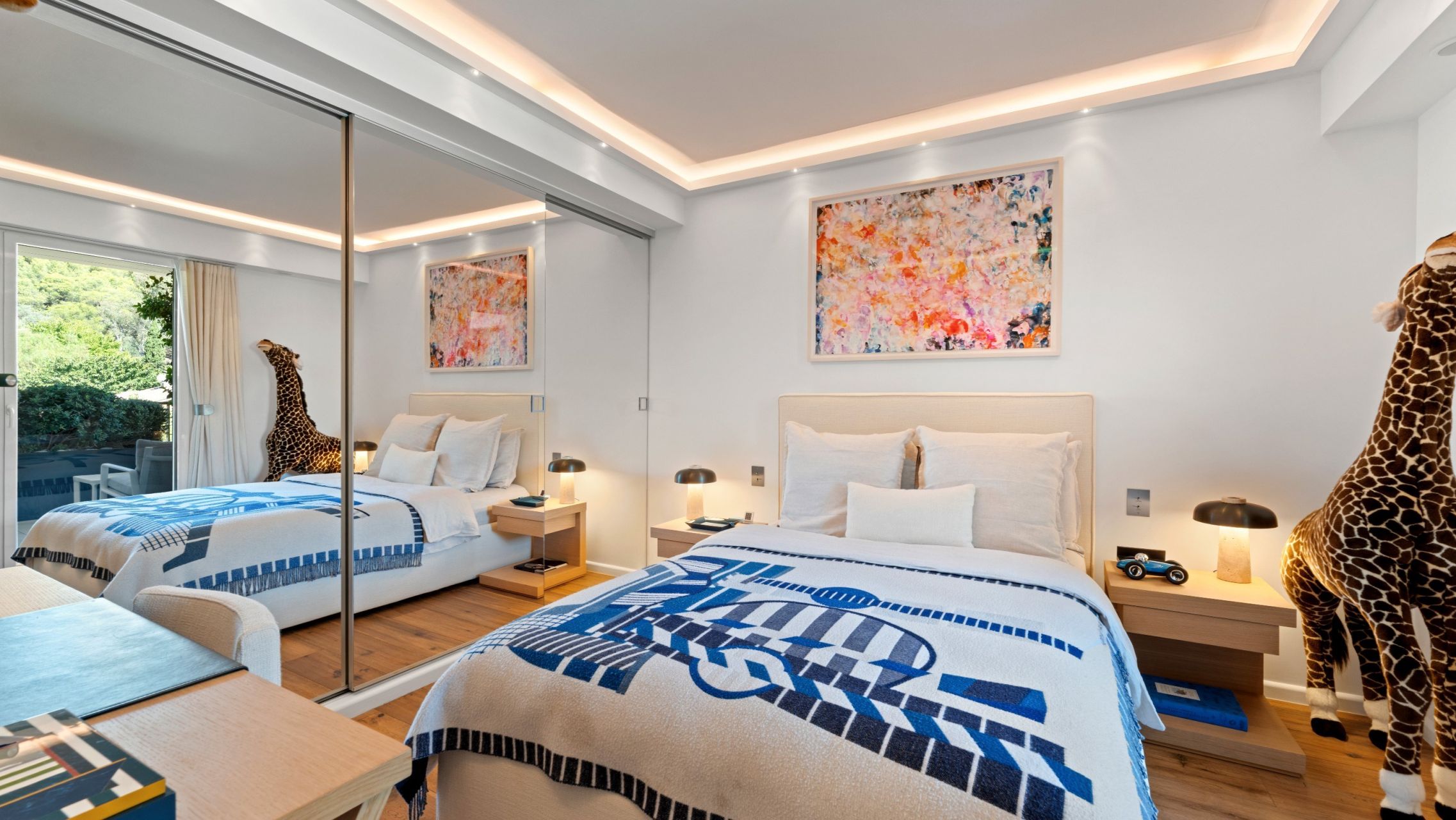 penthouse 4 Rooms for sale on ST TROPEZ (83990)