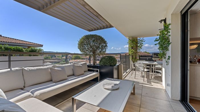 Vente Penthouse Saint-Tropez 4&nbsp;Pièces 130&nbsp;m²