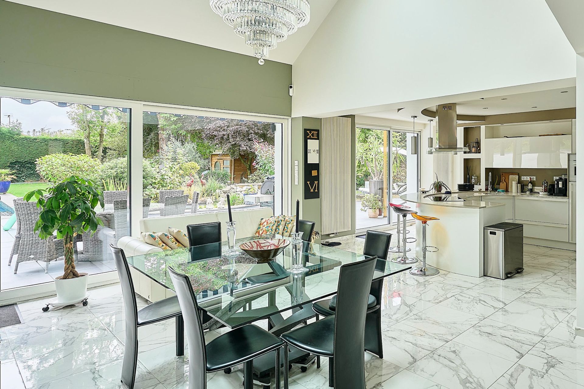 maison de luxe 8 Pièces en vente sur MARCQ EN BAROEUL (59700)