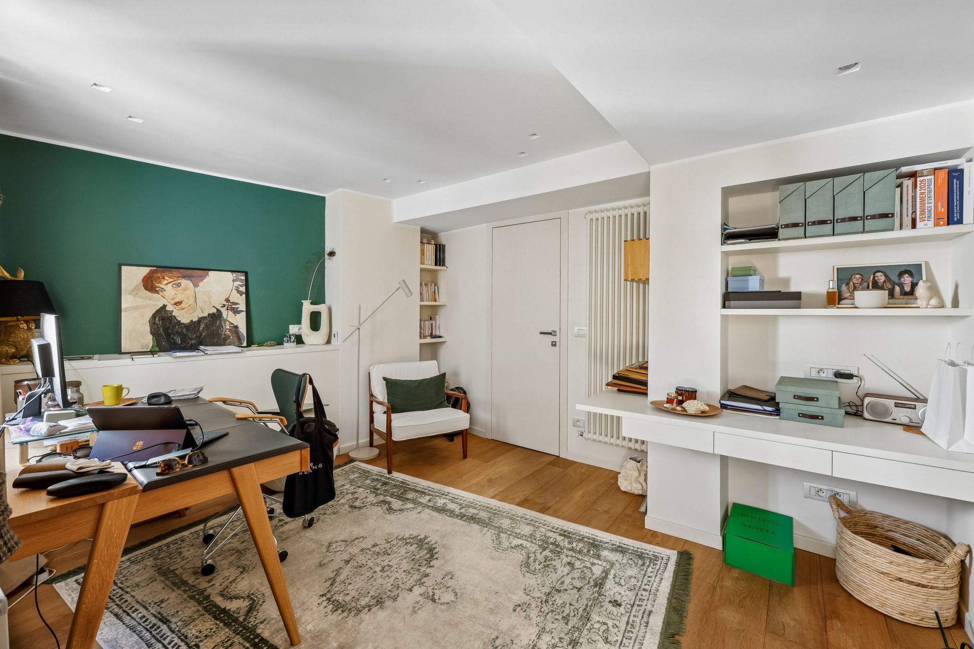 luxury apartment 6 Rooms for sale on PARIS (75016)