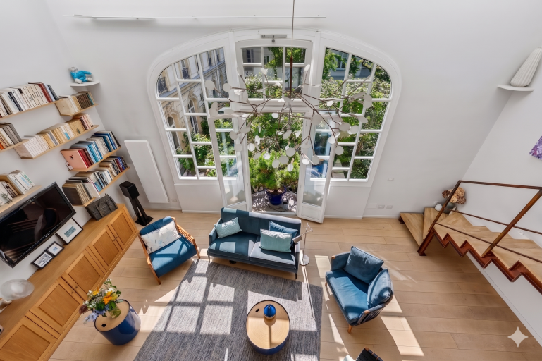 luxury apartment 6 Rooms for sale on PARIS (75016)
