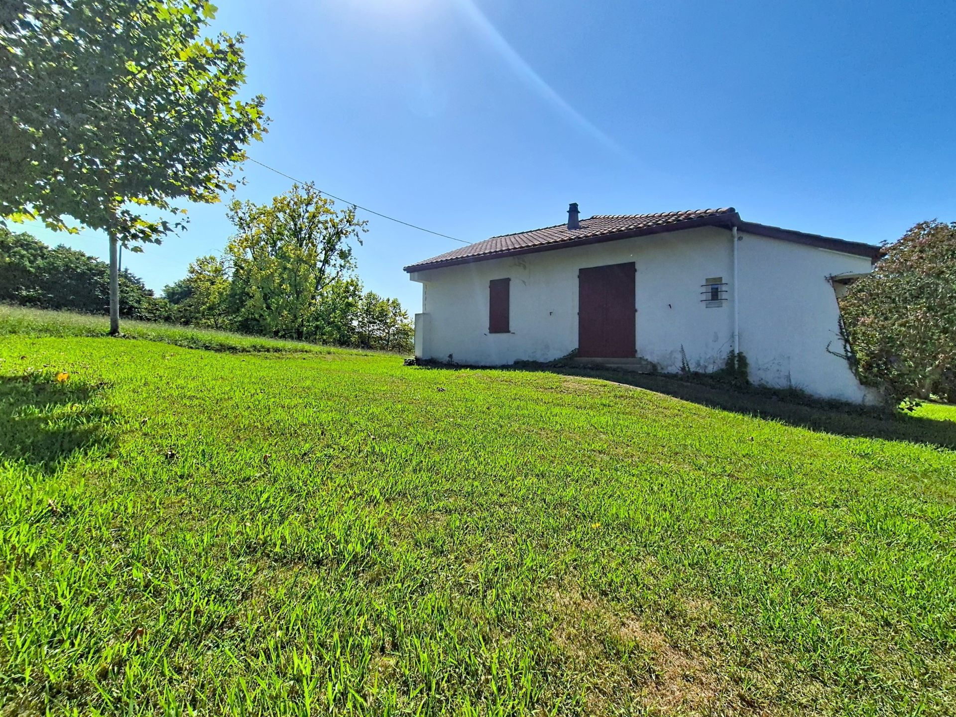 luxury house 3 Rooms for sale on URRUGNE (64122)