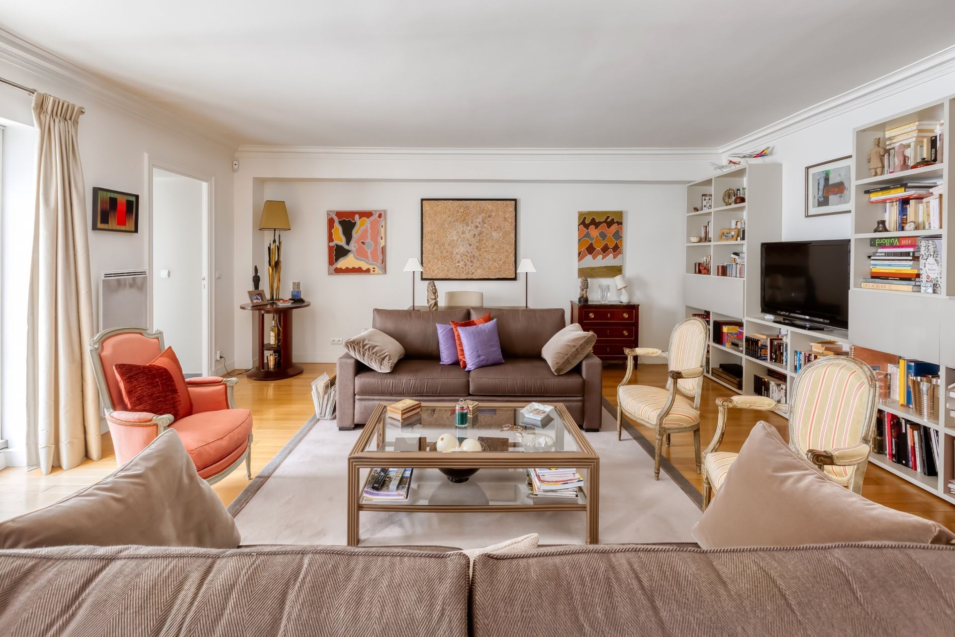 luxury apartment 5 Rooms for sale on PARIS (75003)