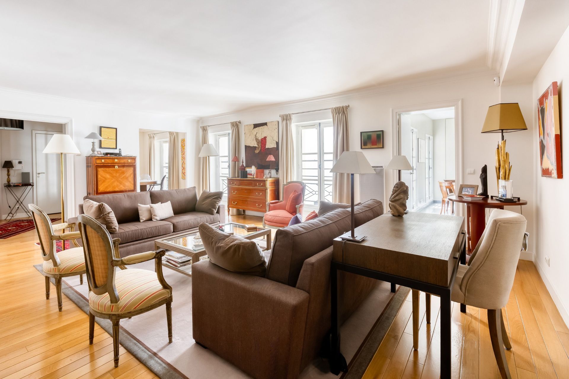 luxury apartment 5 Rooms for sale on PARIS (75003)
