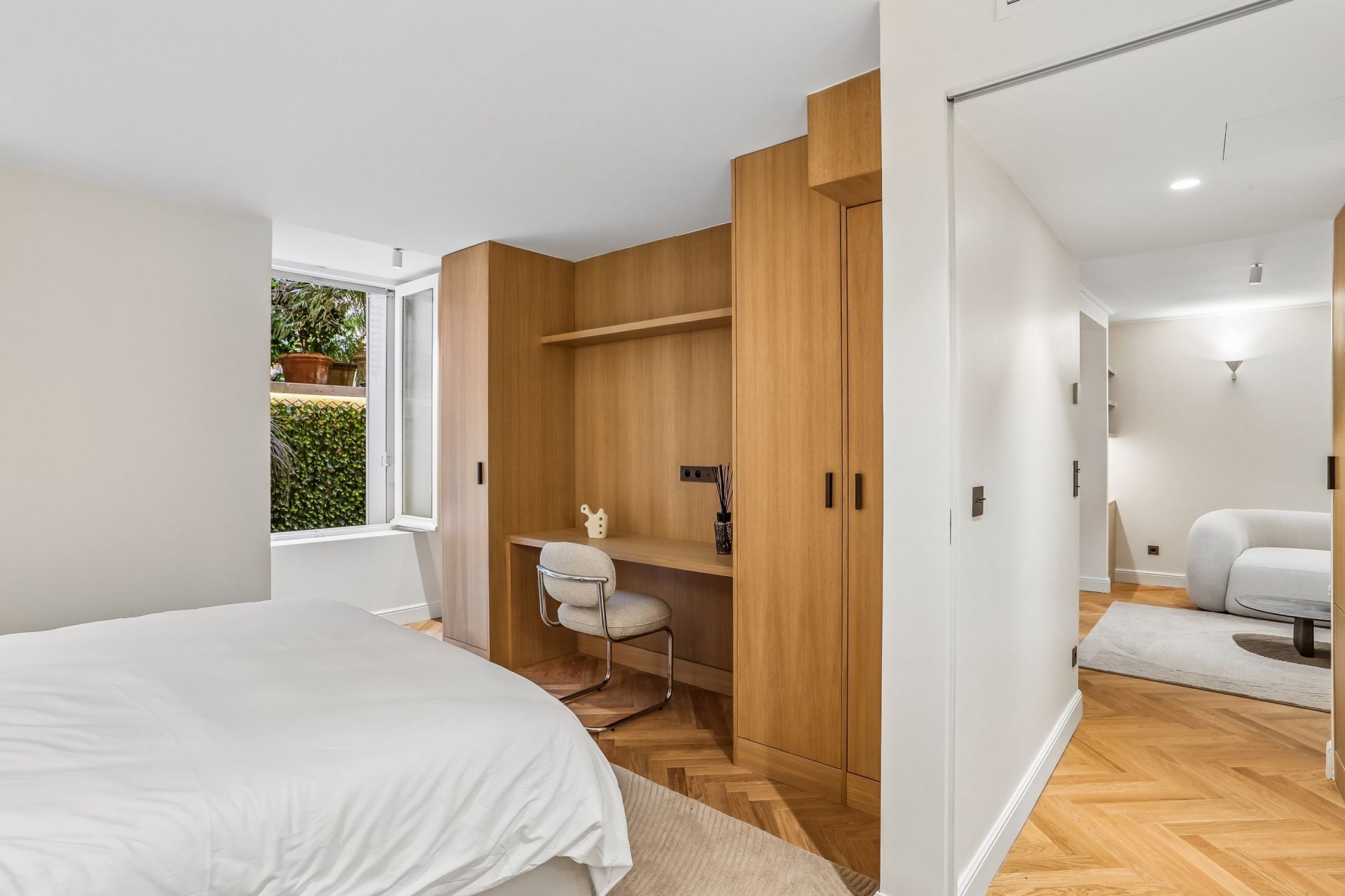 luxury apartment 2 Rooms for sale on PARIS (75006)