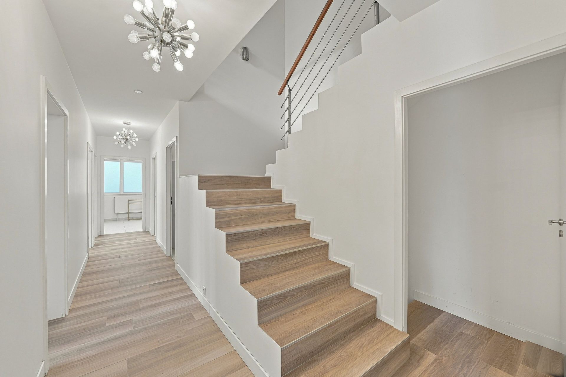 luxury house 8 Rooms for sale on PREVESSIN MOENS (01280)
