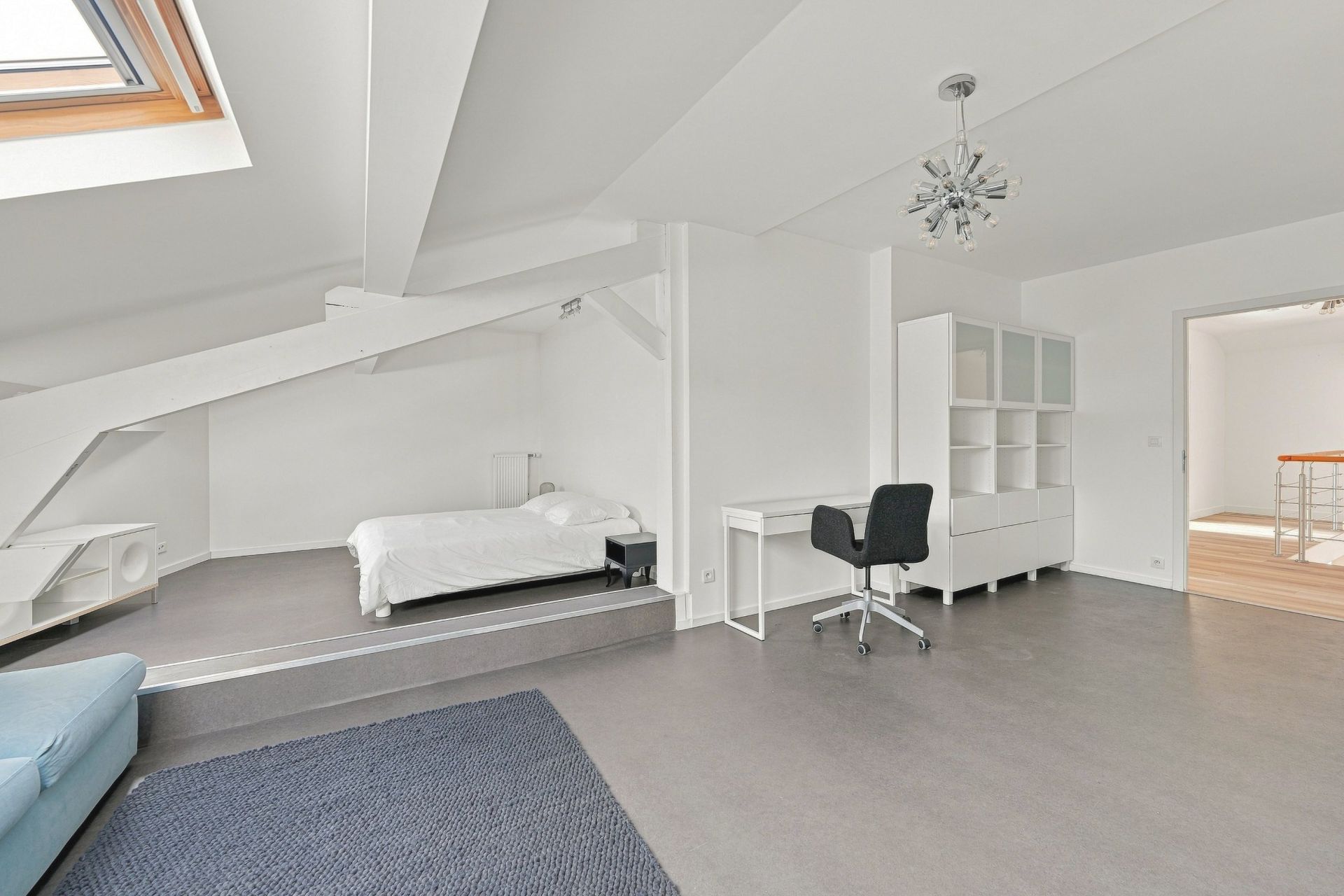 luxury house 8 Rooms for sale on PREVESSIN MOENS (01280)