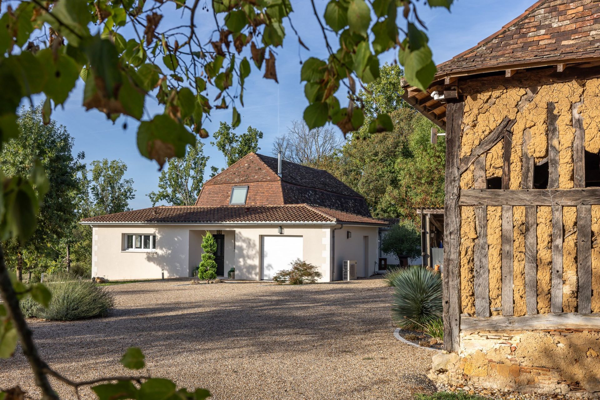 maison de luxe 7 Pièces en vente sur ST LAURENT DES HOMMES (24400)