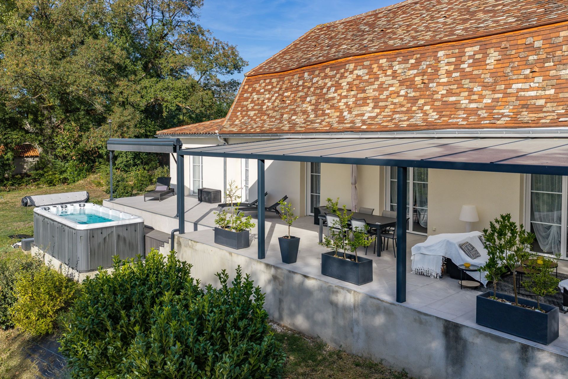 maison de luxe 7 Pièces en vente sur ST LAURENT DES HOMMES (24400)