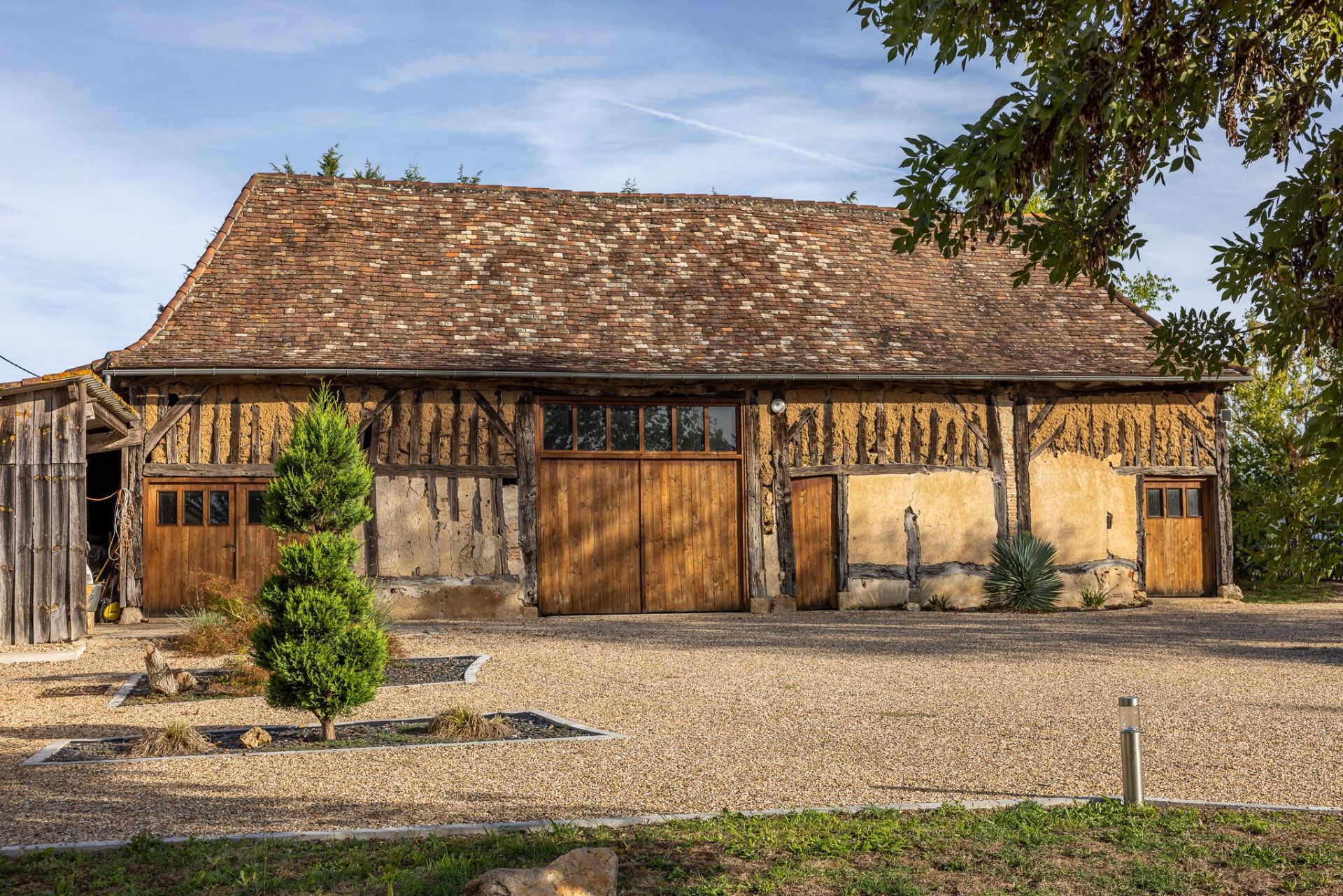 maison de luxe 7 Pièces en vente sur ST LAURENT DES HOMMES (24400)