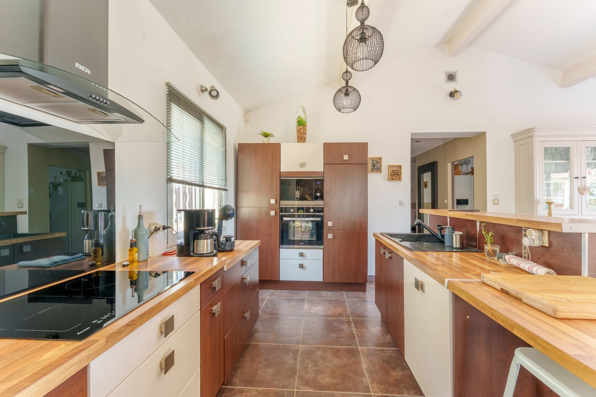 maison de luxe 5 Pièces en vente sur ESPONDEILHAN (34290)