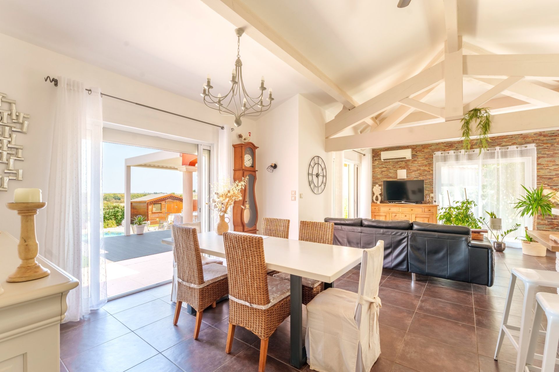 maison de luxe 5 Pièces en vente sur ESPONDEILHAN (34290)