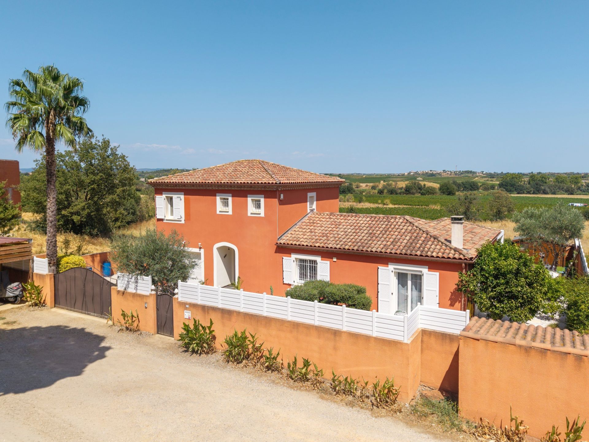 maison de luxe 5 Pièces en vente sur ESPONDEILHAN (34290)