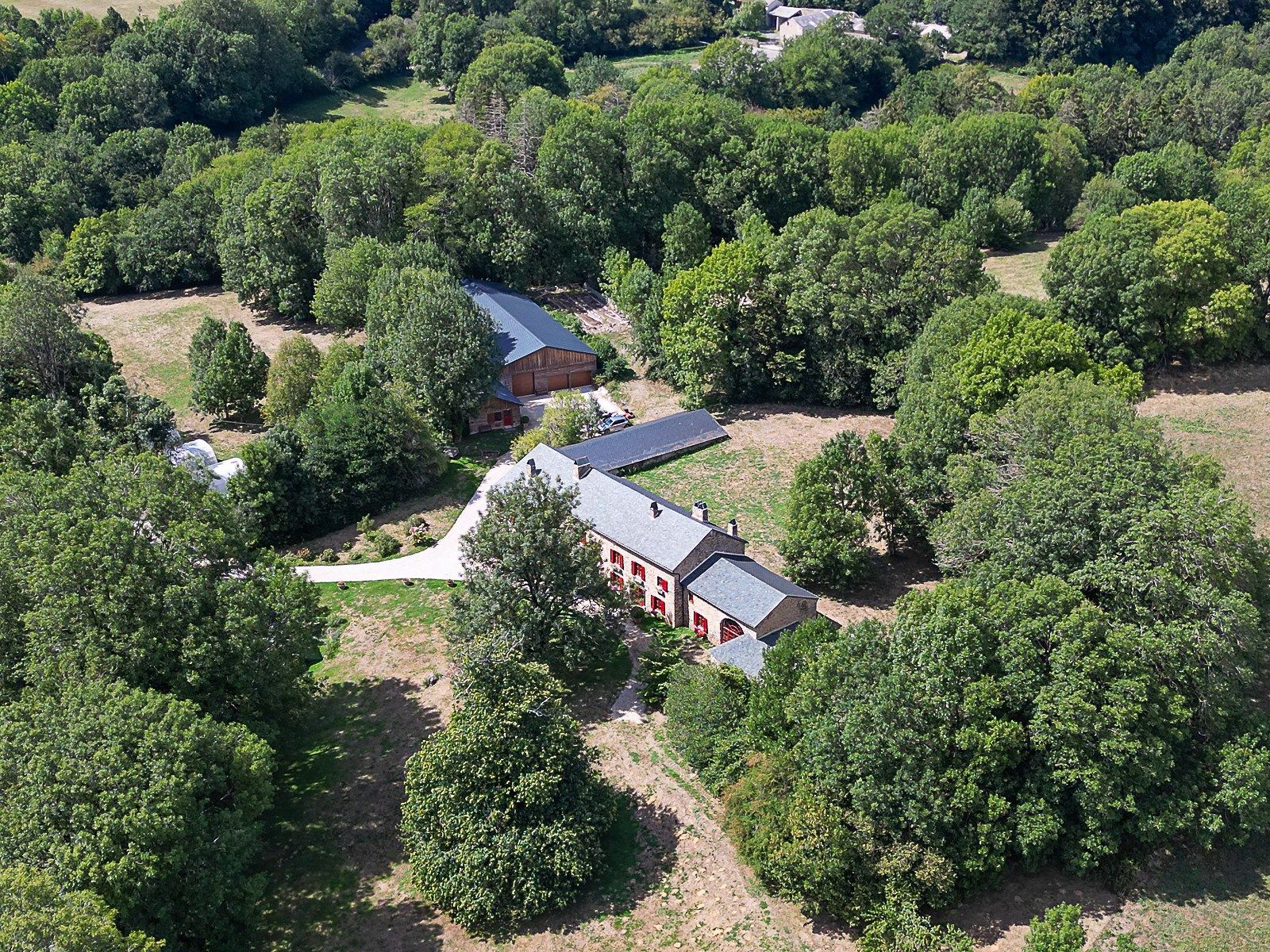 maison de luxe 11 Pièces en vente sur DOURGNE (81110)