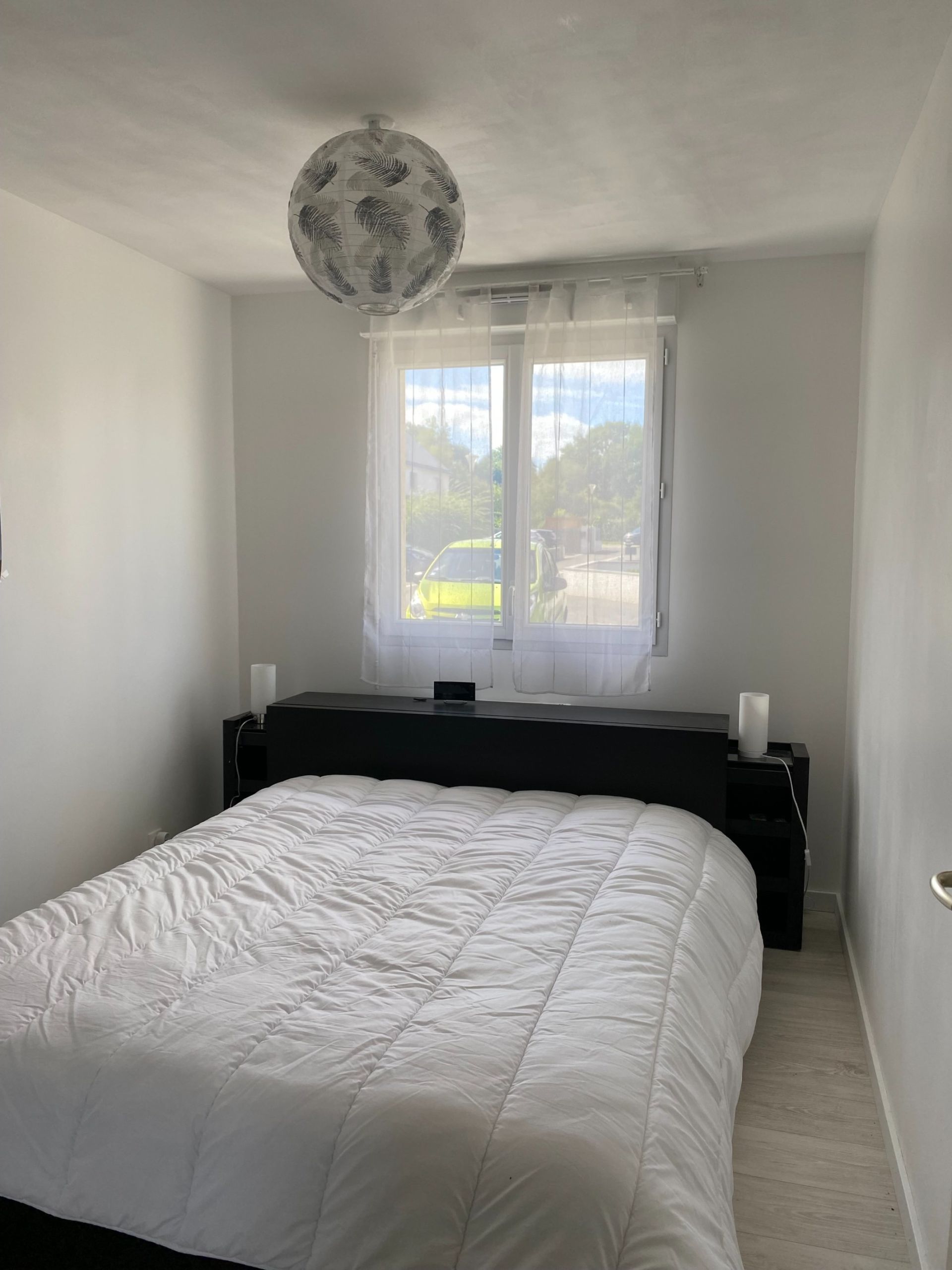 luxury house 4 Rooms for rent on LA VICOMTE SUR RANCE (22690)