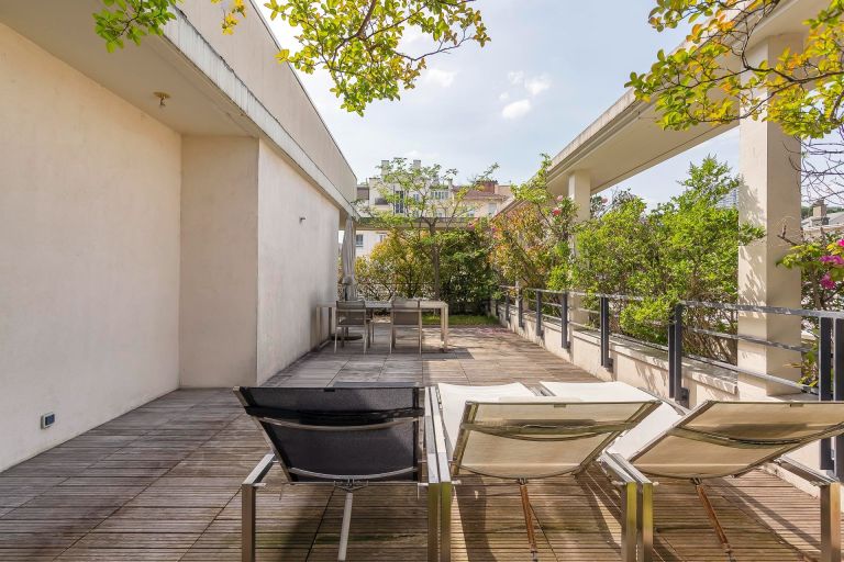 penthouse 4 Rooms for sale on LYON (69006)