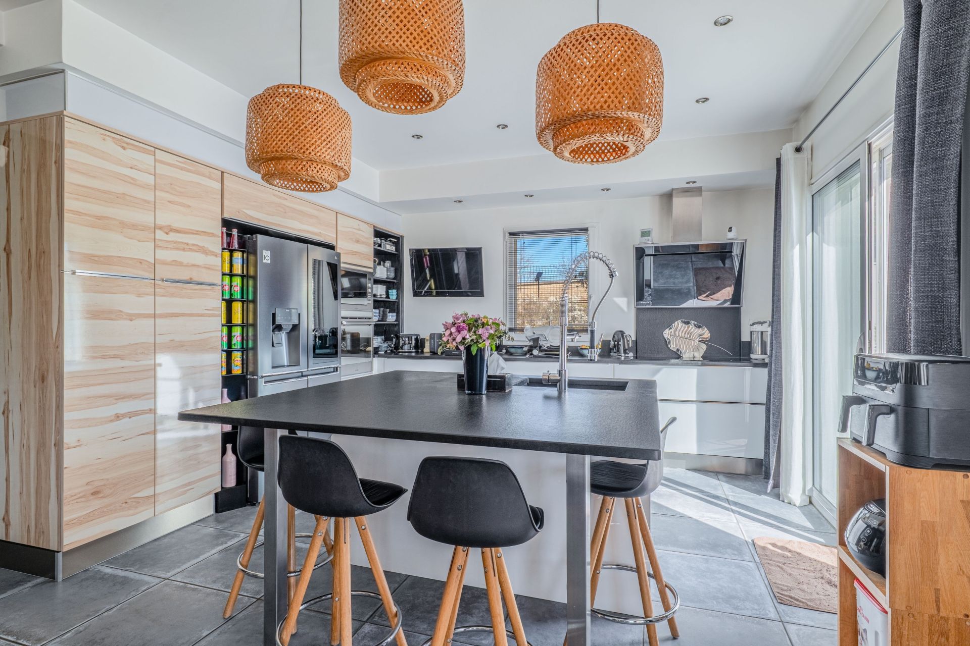 contemporary house 7 Rooms for sale on STE FOY LES LYON (69110)