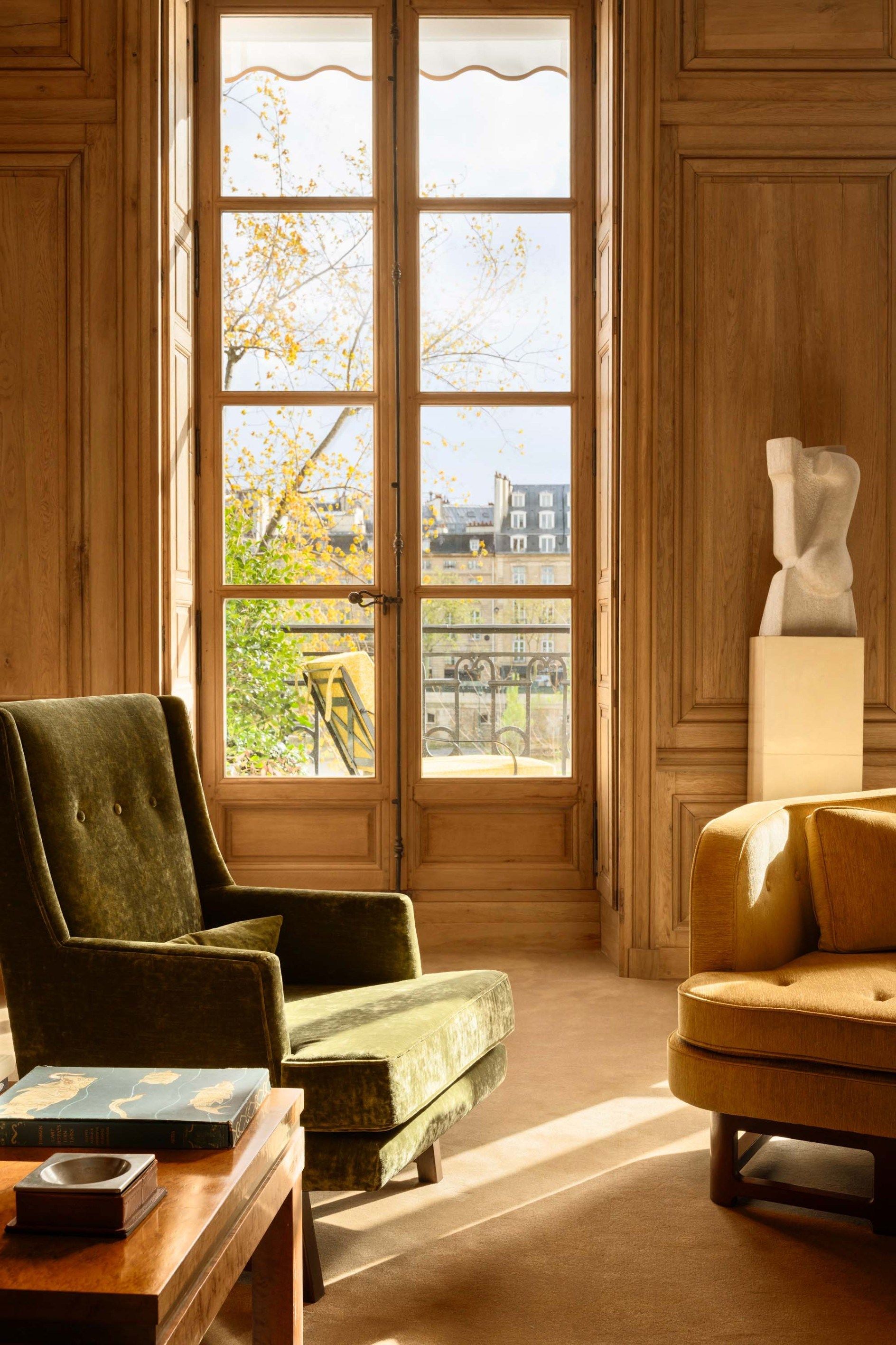 luxury apartment 5 Rooms for rent on PARIS (75004)