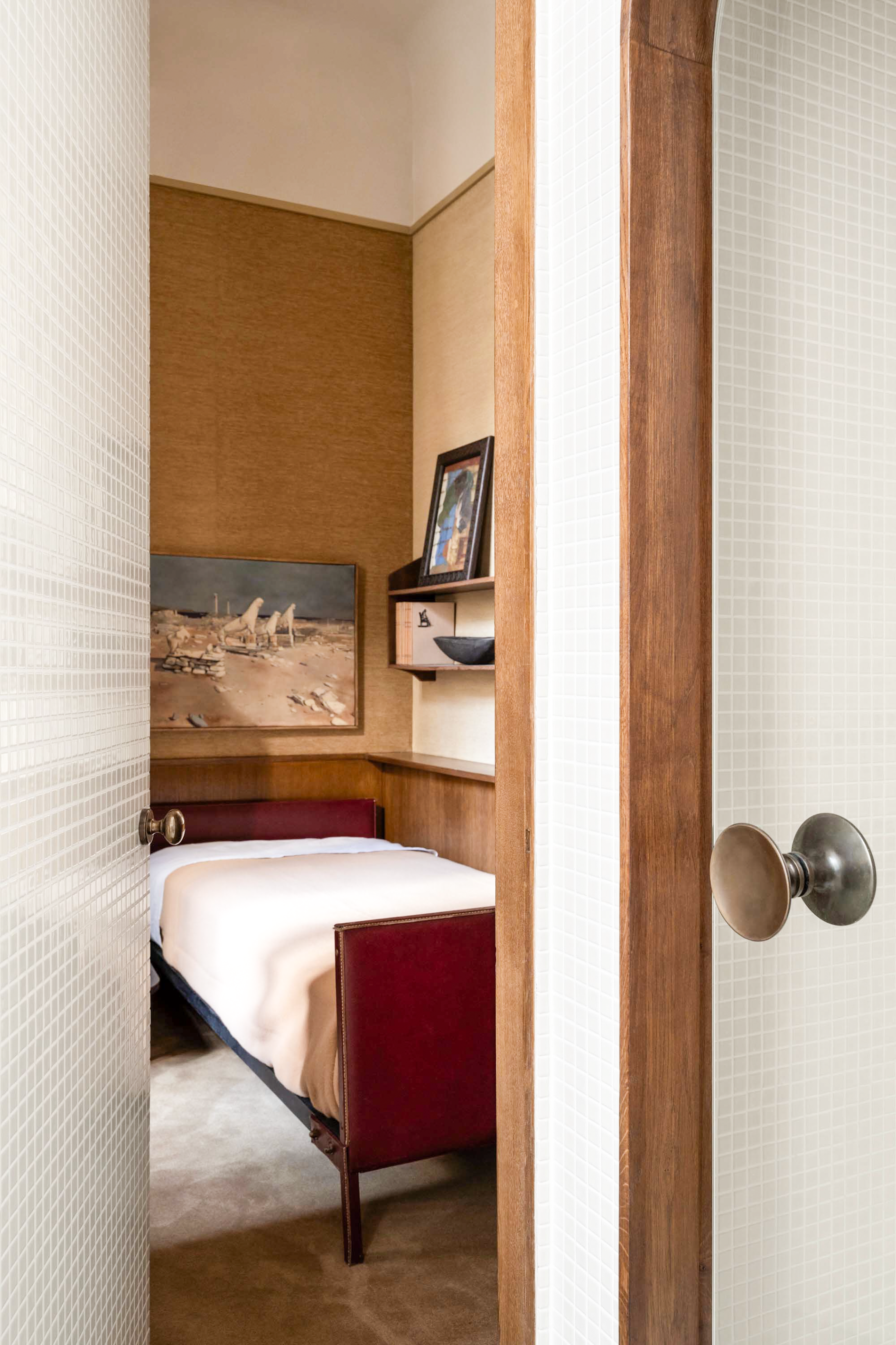 luxury apartment 5 Rooms for rent on PARIS (75004)