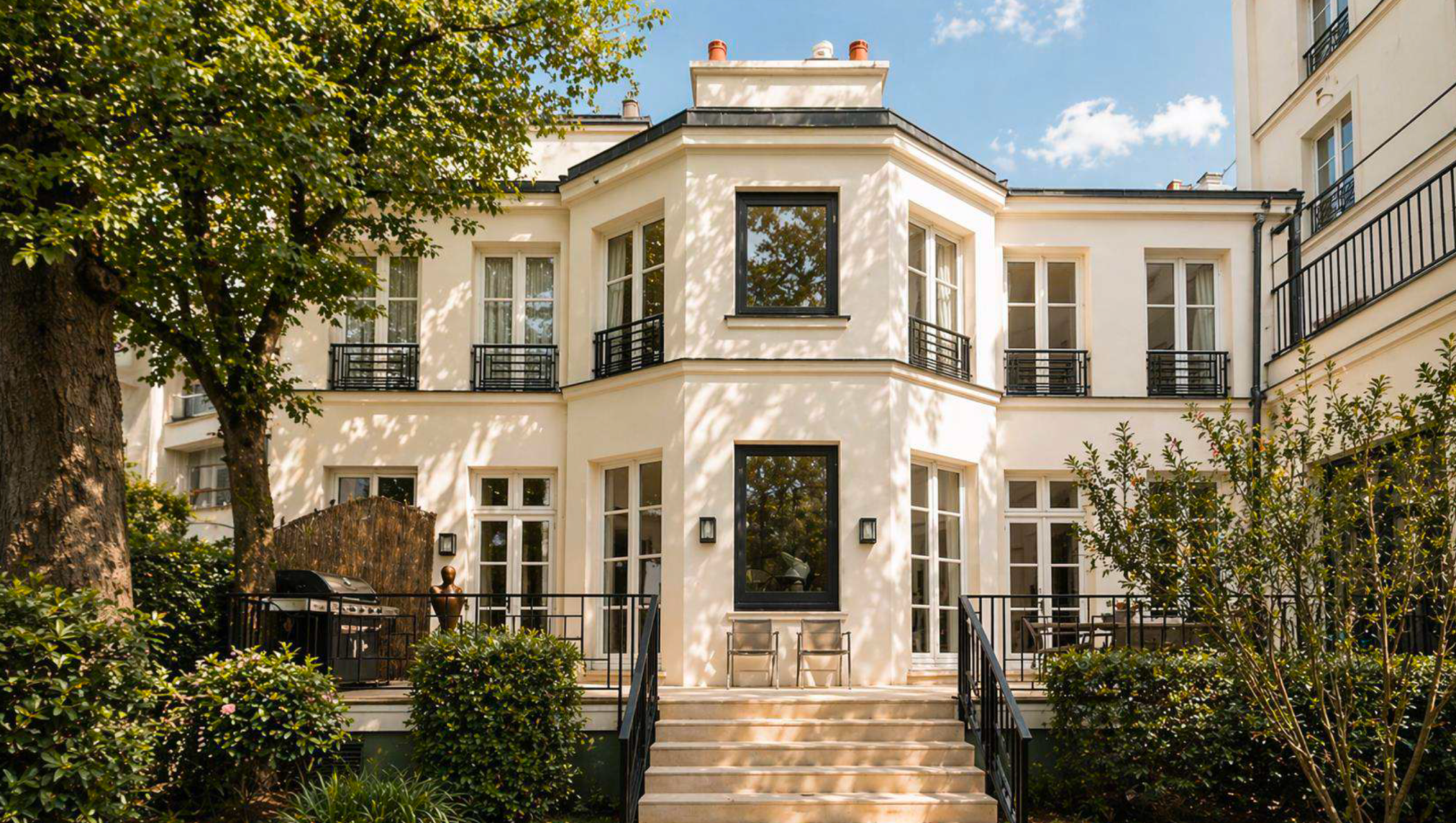 hôtel particulier 6 Pièces en vente sur PARIS (75007)
