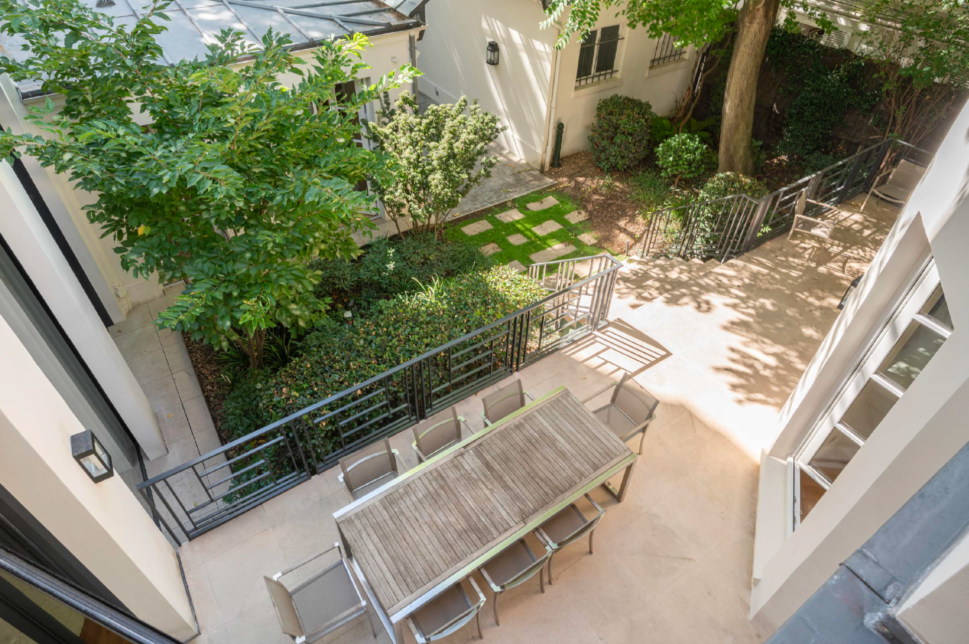 hôtel particulier 6 Pièces en vente sur PARIS (75007)