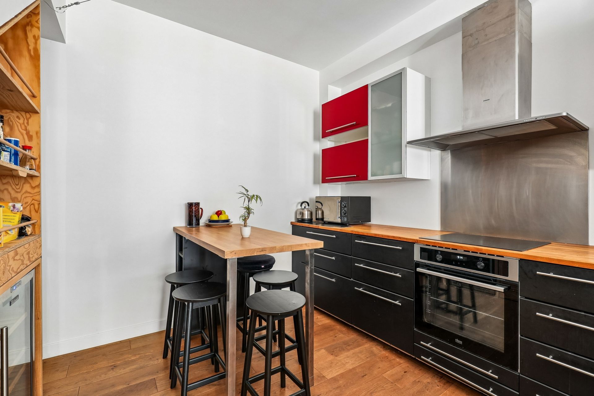 luxury triplex 5 Rooms for sale on PARIS (75011)