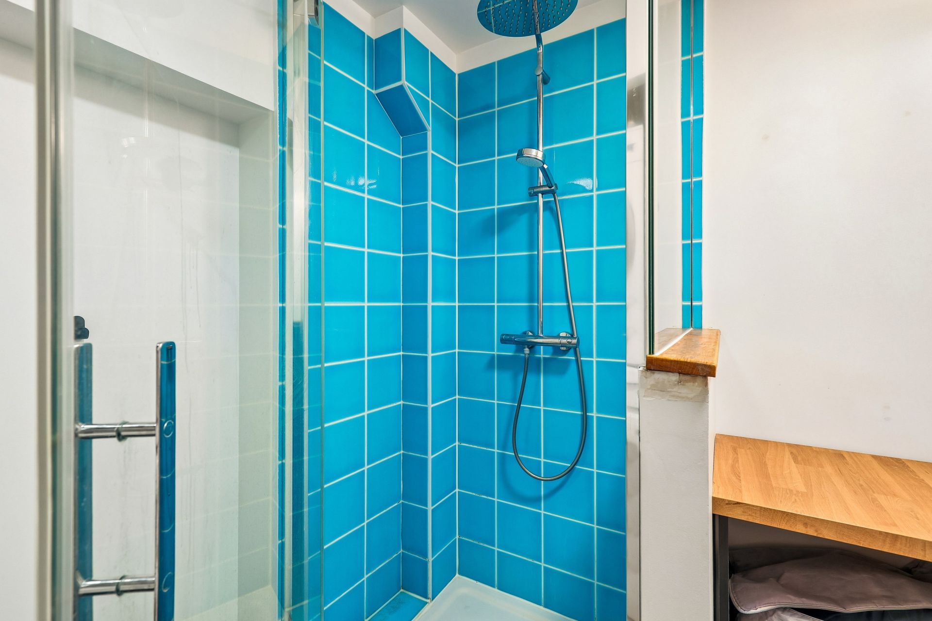 luxury triplex 5 Rooms for sale on PARIS (75011)