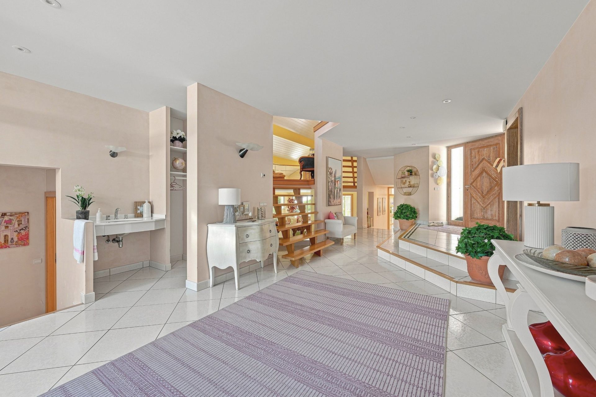 luxury house 5 Rooms for sale on ECHENEVEX (01170)